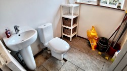 Mill Road, Deri, CF81