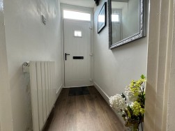 High Street, Newbridge, NP11