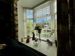 High Street, Newbridge, NP11