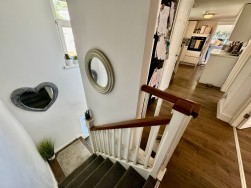 High Street, Newbridge, NP11
