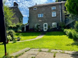 High Street, Newbridge, NP11