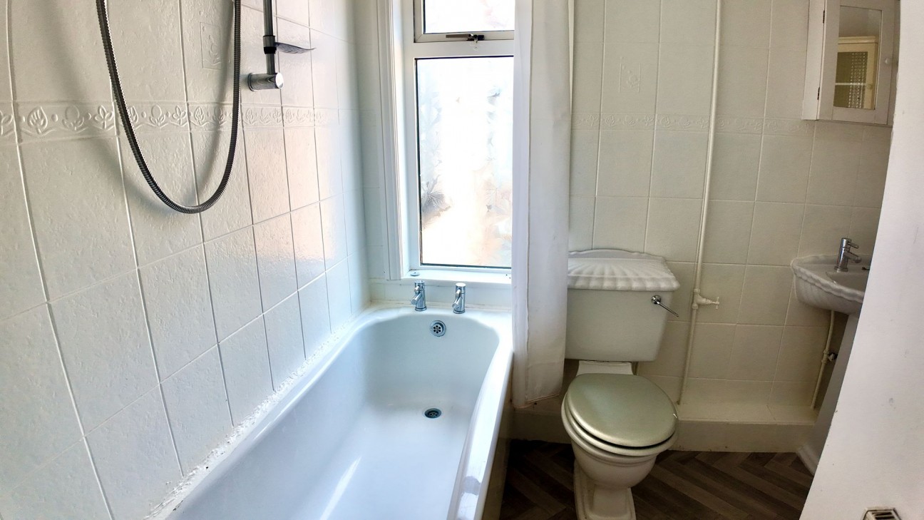 Cromwell Road, Newport, NP19