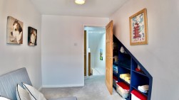 Rhiw Farm Crescent, Crumlin, NP11