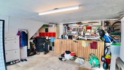 Rhiw Farm Crescent, Crumlin, NP11