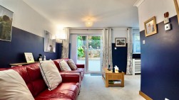 Rhiw Farm Crescent, Crumlin, NP11