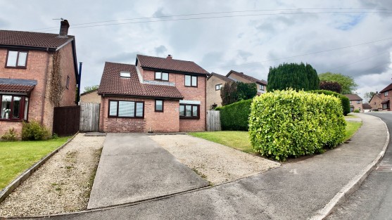 Beaumaris Way, Grove Park, NP12