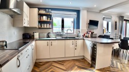 Beaumaris Way, Grove Park, NP12