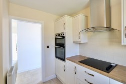 Vancouver Drive, Penmaen, NP12