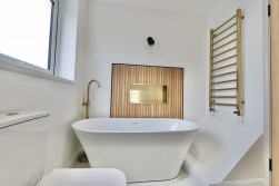 The Spinney, Pontllanfraith, NP12