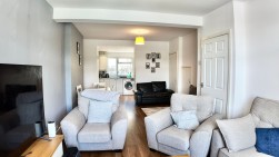 Hillside Avenue, Markham, NP12