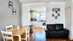 Hillside Avenue, Markham, NP12
