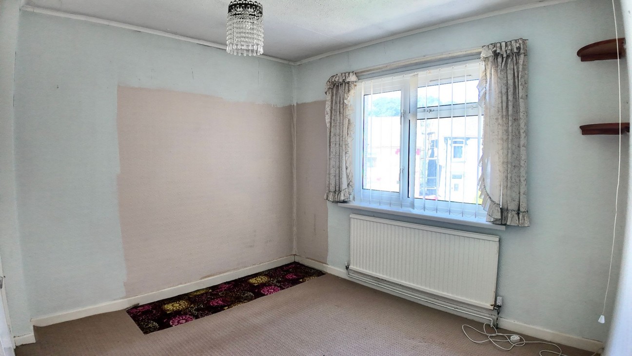 Trinant Terrace, Pentwyn Crumlin, NP11