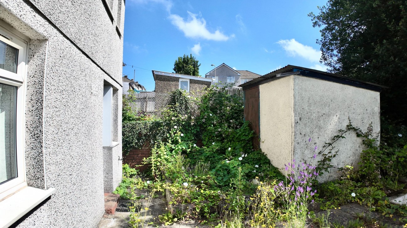 Trinant Terrace, Pentwyn Crumlin, NP11