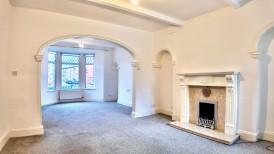 High Street, Newbridge, NP11