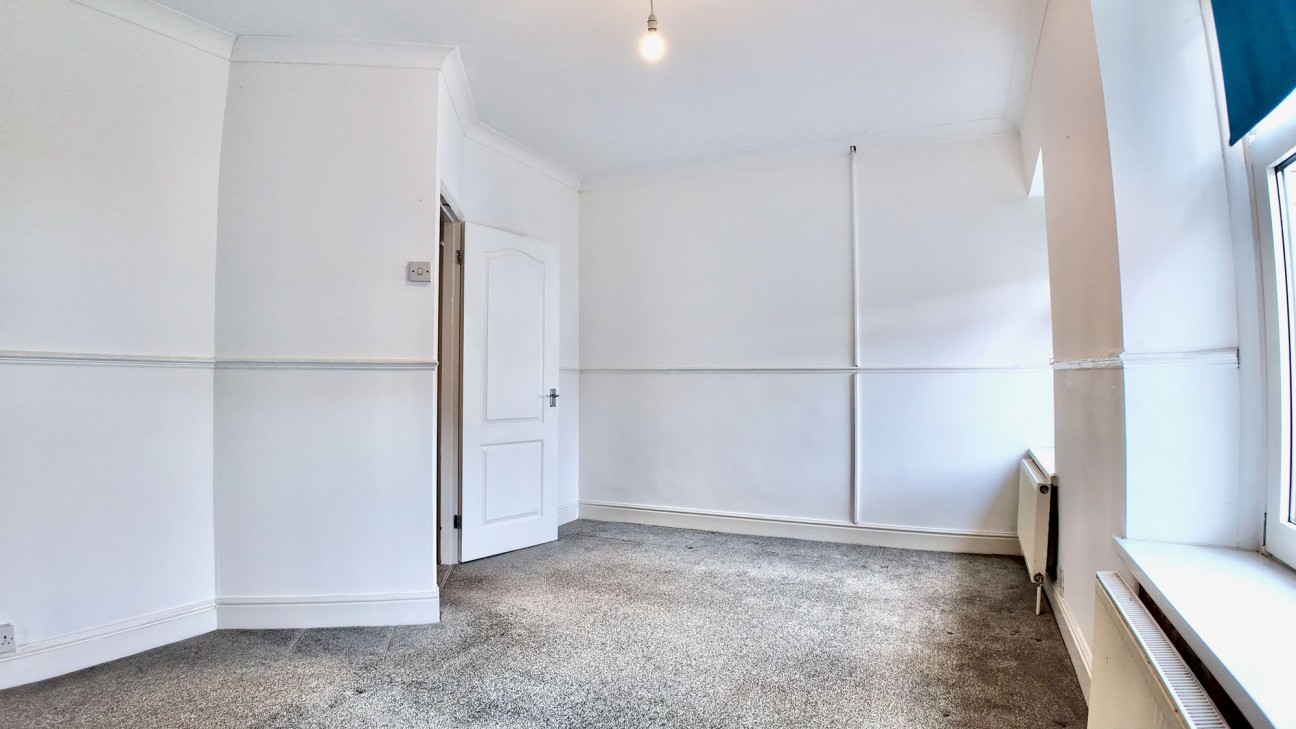 High Street, Newbridge, NP11