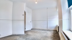 High Street, Newbridge, NP11