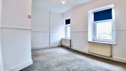 High Street, Newbridge, NP11
