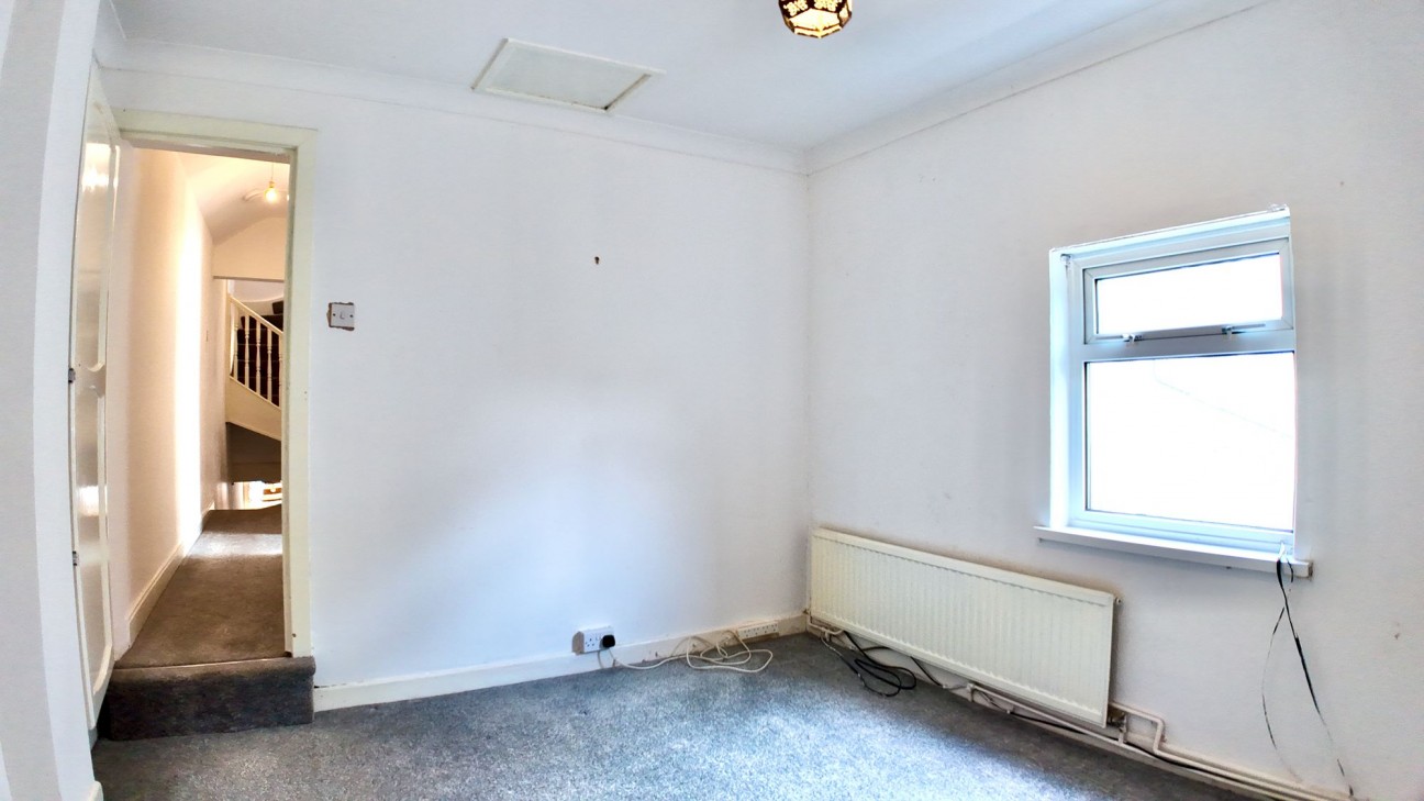 High Street, Newbridge, NP11