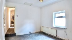 High Street, Newbridge, NP11