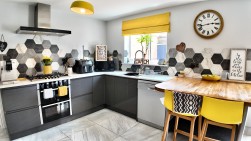 Woodside Drive, Newbridge, NP11