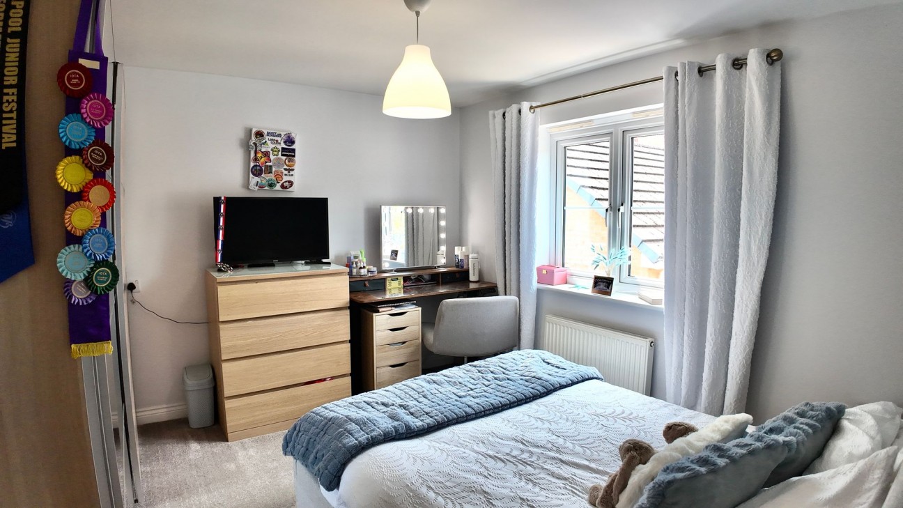 Woodside Drive, Newbridge, NP11