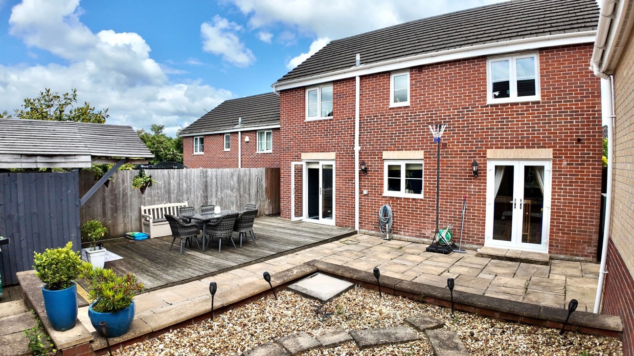 Woodside Drive, Newbridge, NP11