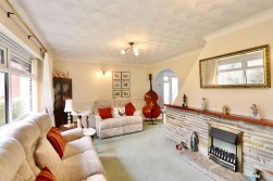 High Street, Pengam, NP12