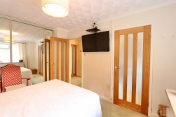 High Street, Pengam, NP12