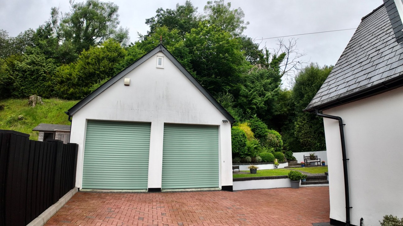 High Street, Blackwood, NP12