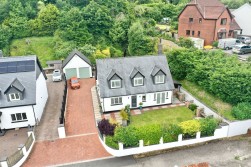 High Street, Blackwood, NP12