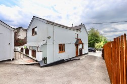 Heol Fawr, Nelson, CF46