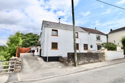 Heol Fawr, Nelson, CF46