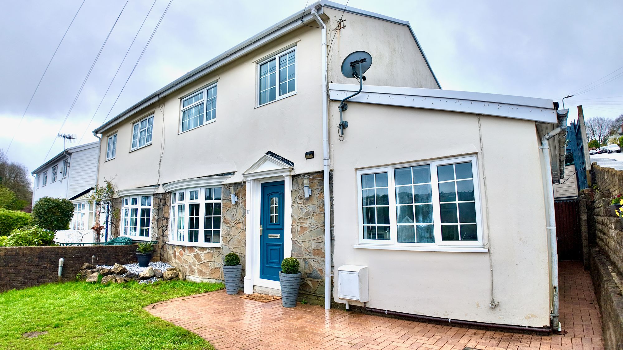 Springfield Road, Maesycwmmer, CF82