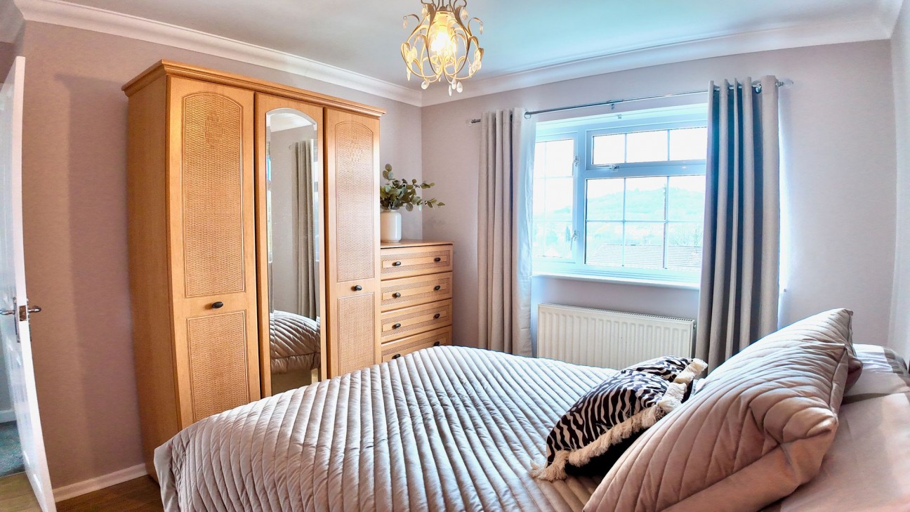 Springfield Road, Maesycwmmer, CF82