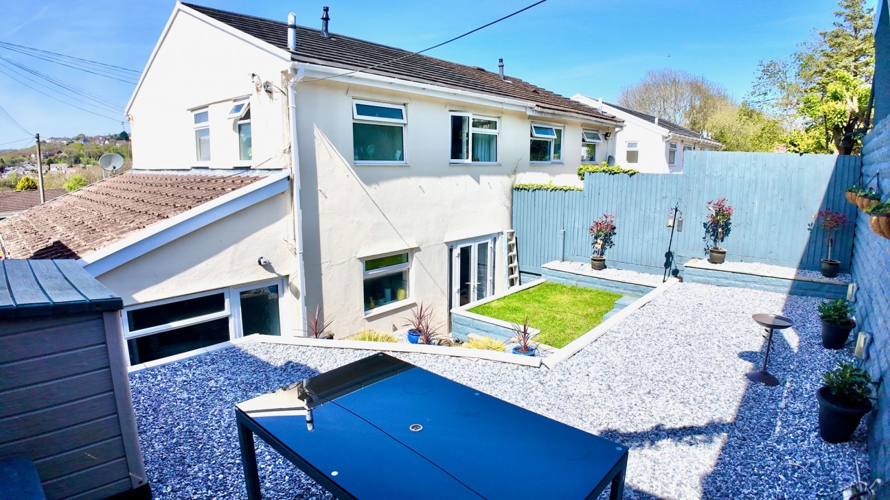 Springfield Road, Maesycwmmer, CF82