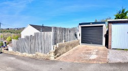 Springfield Road, Maesycwmmer, CF82