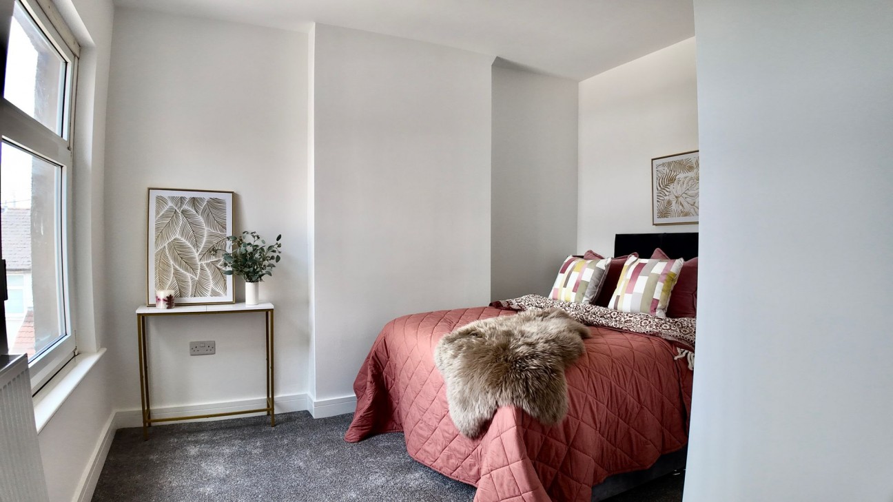 Lilian Road, Blackwood, NP12