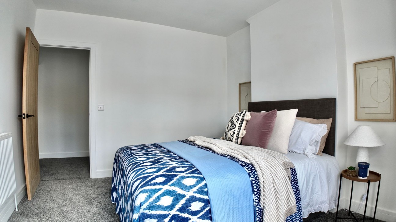 Lilian Road, Blackwood, NP12