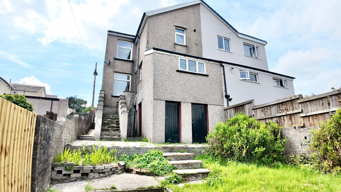 Lilian Road, Blackwood, NP12