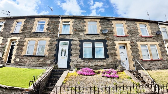 Cardiff Road, Blackwood, NP12