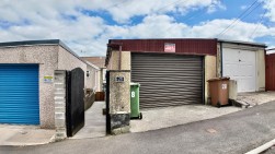 Cardiff Road, Blackwood, NP12