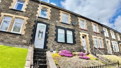 Cardiff Road, Blackwood, NP12