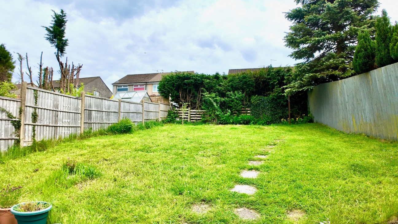 St. Davids Road, Maesycwmmer, CF82