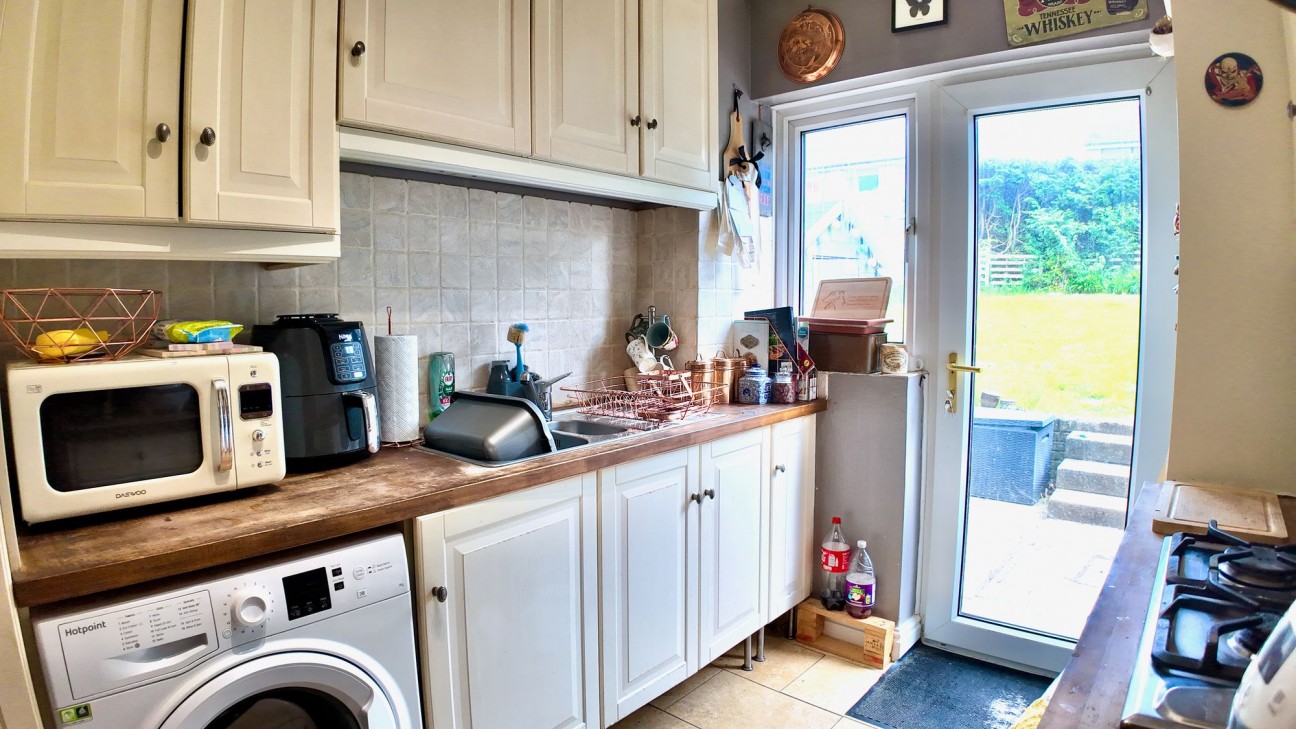 St. Davids Road, Maesycwmmer, CF82