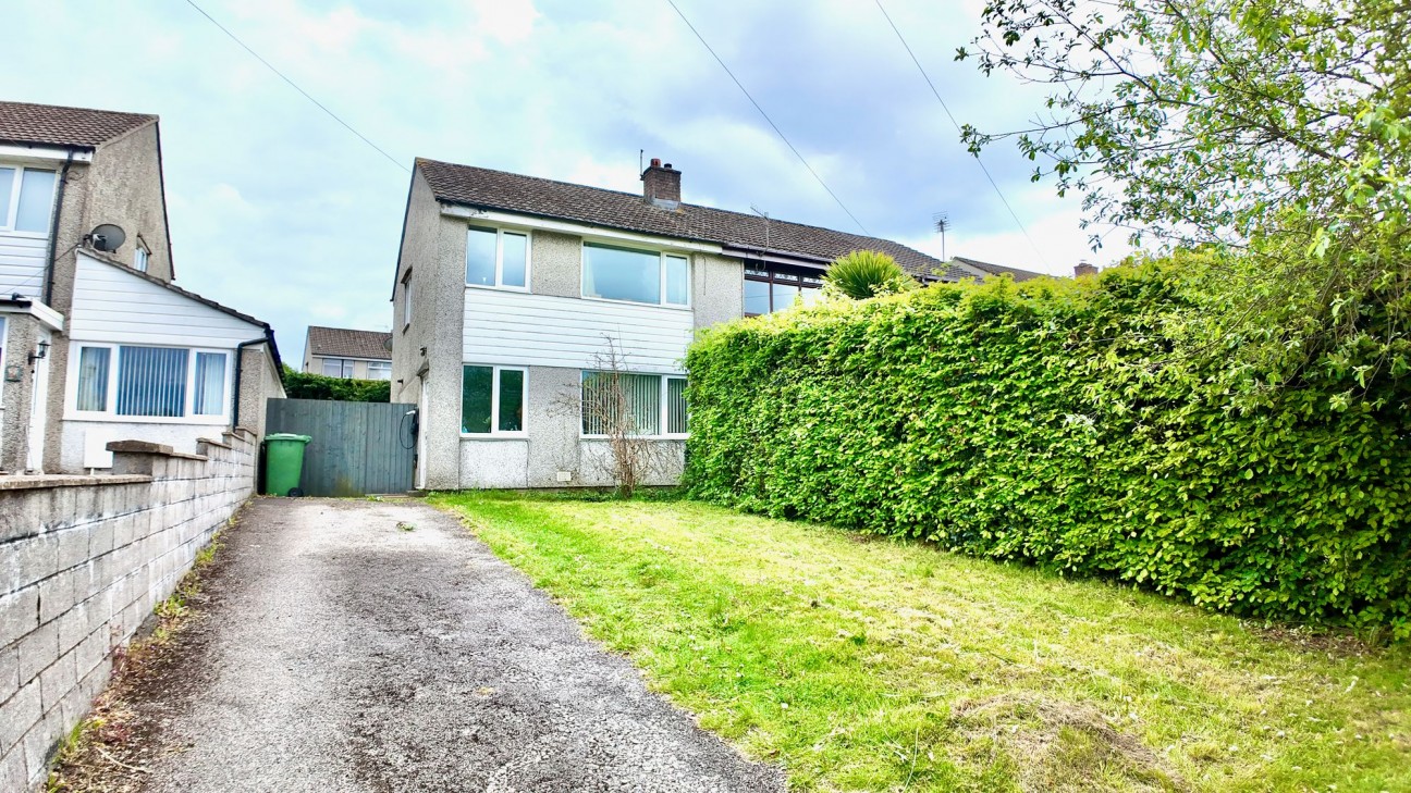 St. Davids Road, Maesycwmmer, CF82