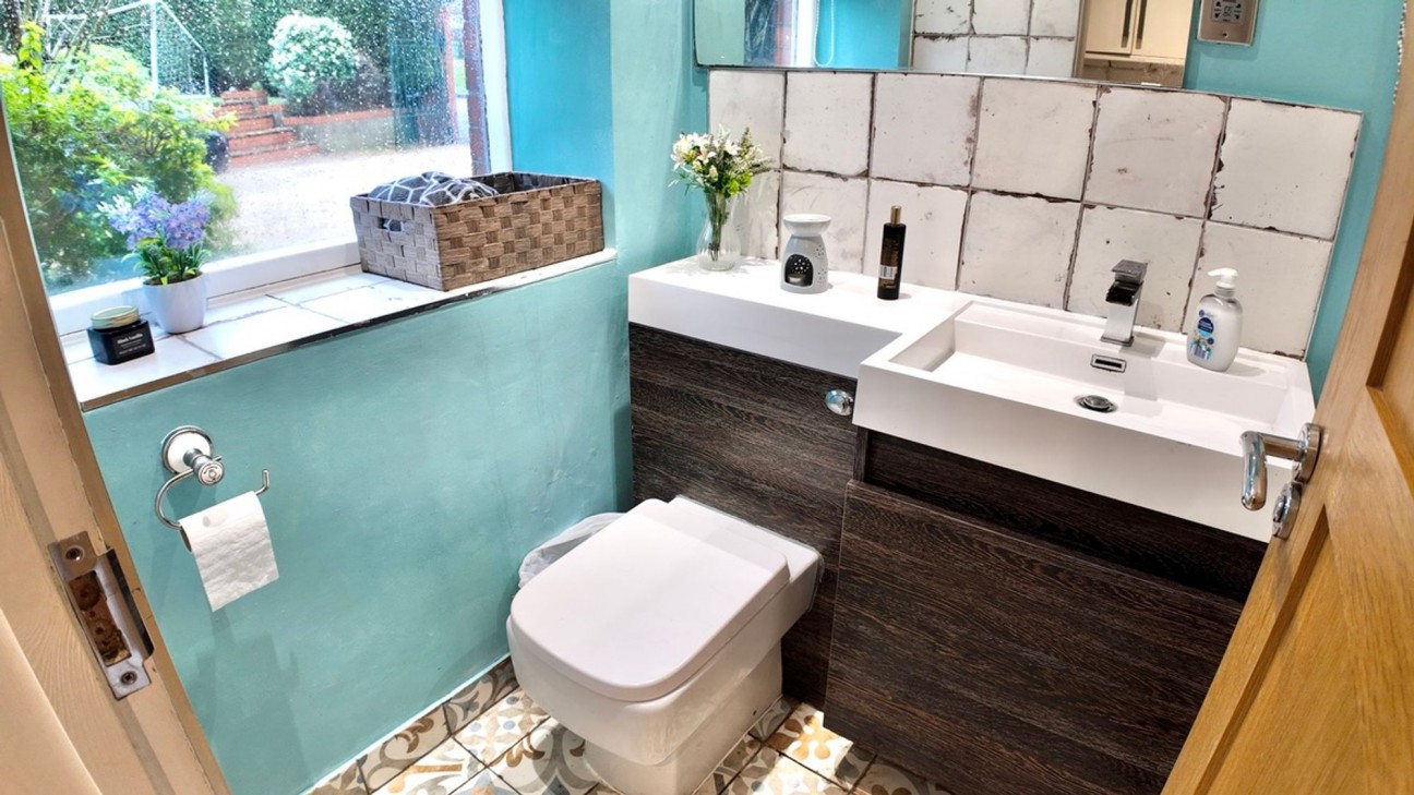 Pen-Rhiw Avenue, Oakdale, NP12