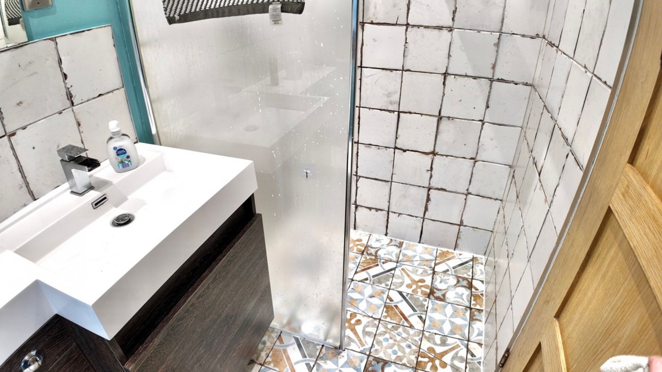 Pen-Rhiw Avenue, Oakdale, NP12