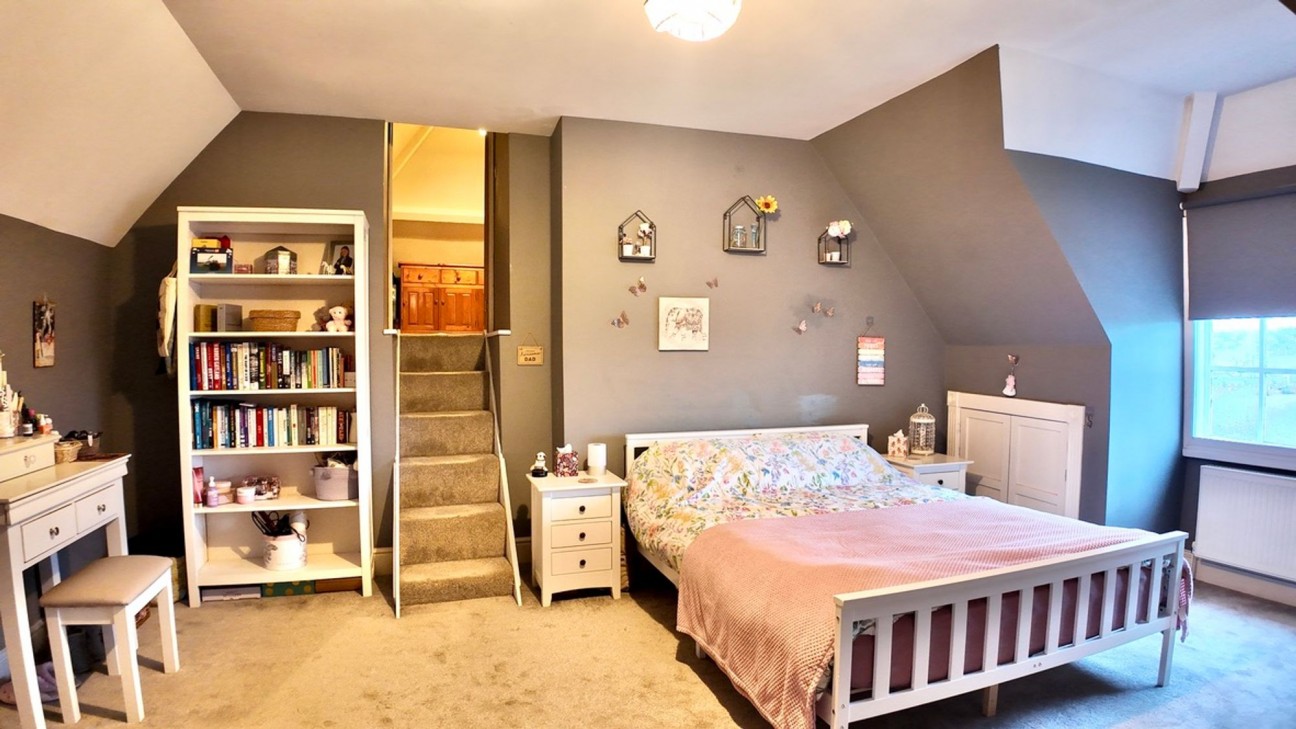 Pen-Rhiw Avenue, Oakdale, NP12