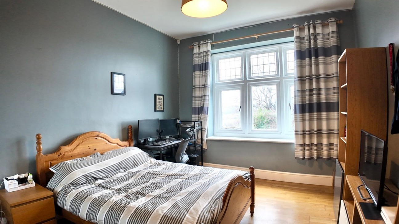 Pen-Rhiw Avenue, Oakdale, NP12