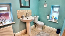 Pen-Rhiw Avenue, Oakdale, NP12